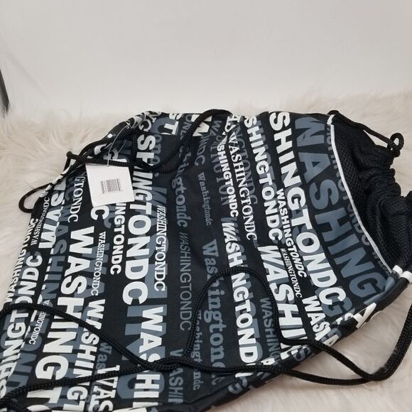 NWT. Washington DC Drawstring Backpack. - Picture 11 of 12